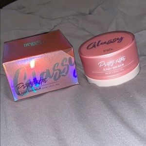 Touch in SOL pretty filter skin balm